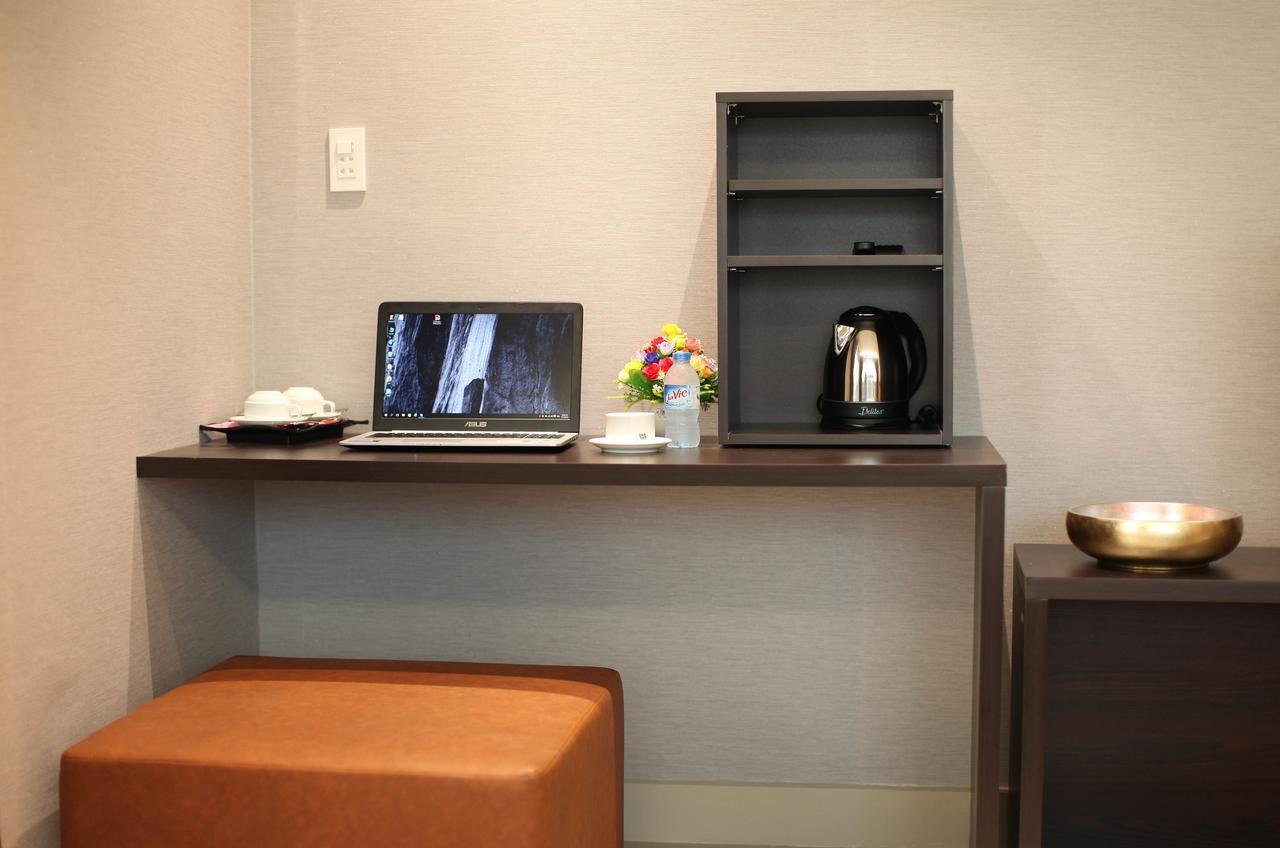 Compass Living Joy Aparthotel โฮจิมินห์ซิตี้ ภายนอก รูปภาพ