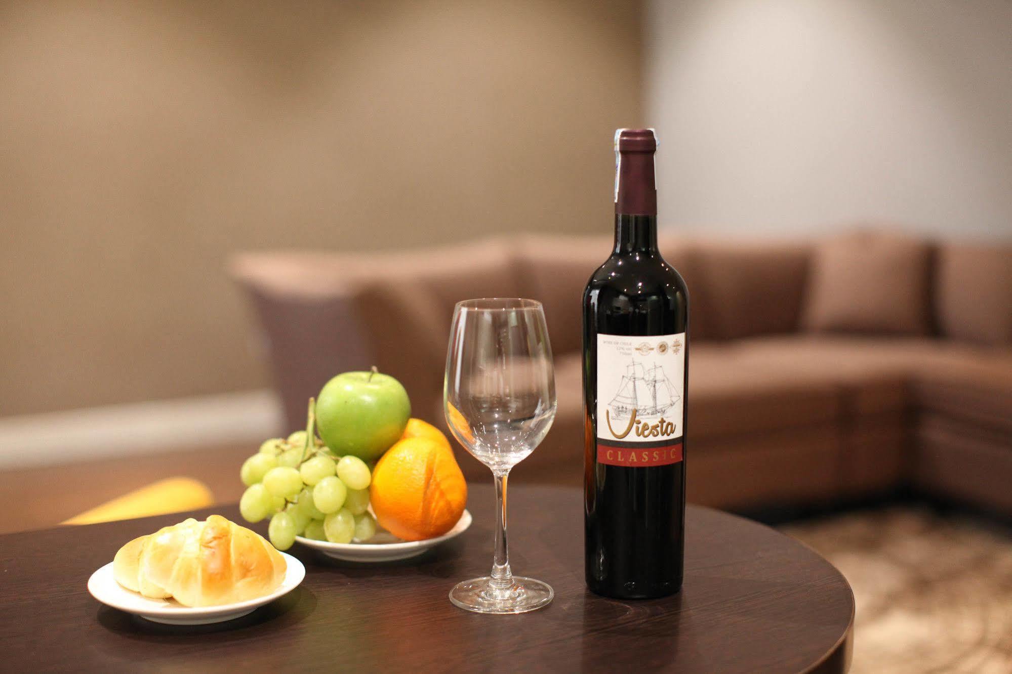 Compass Living Joy Aparthotel โฮจิมินห์ซิตี้ ภายนอก รูปภาพ