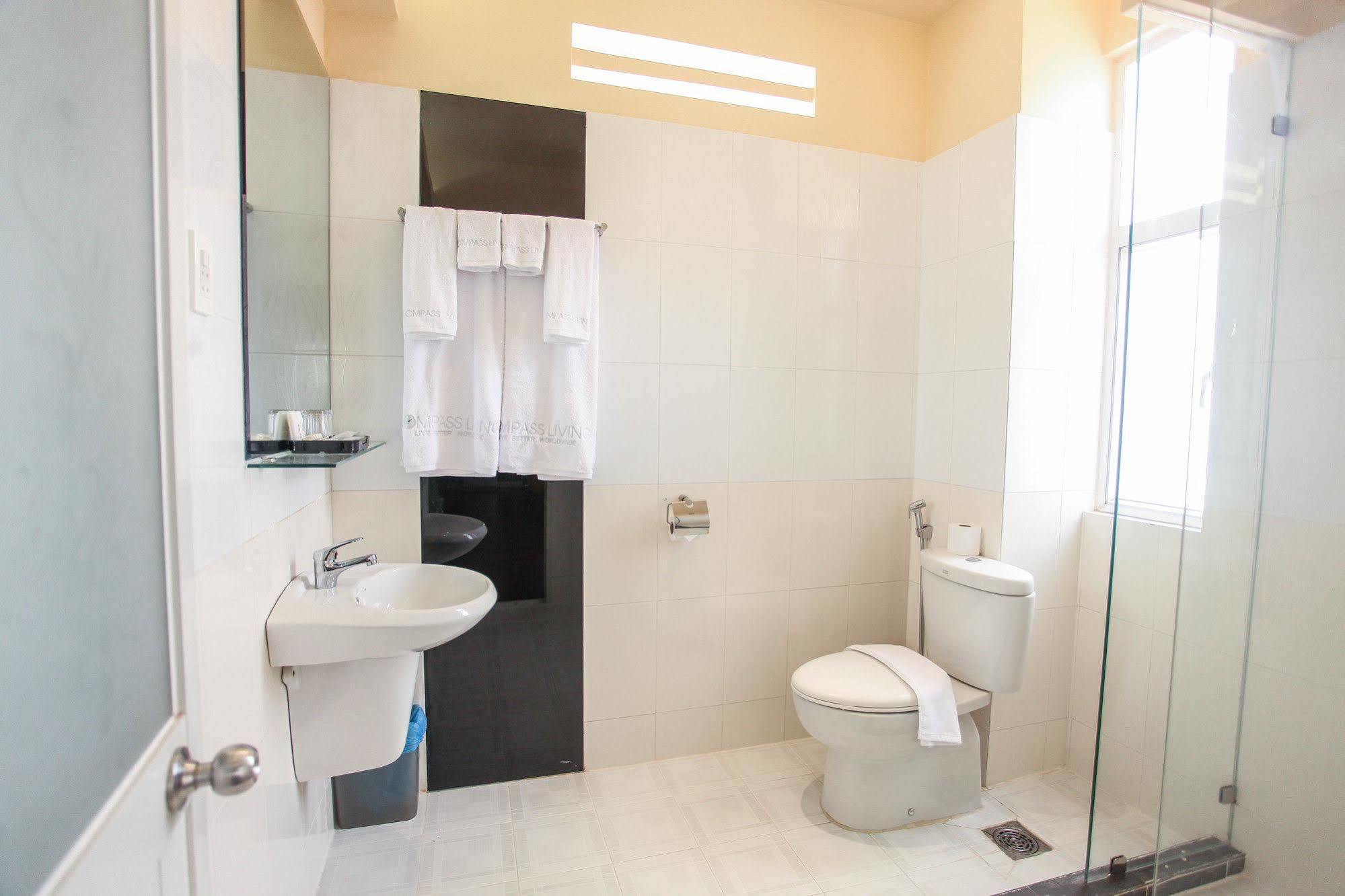Compass Living Joy Aparthotel โฮจิมินห์ซิตี้ ภายนอก รูปภาพ