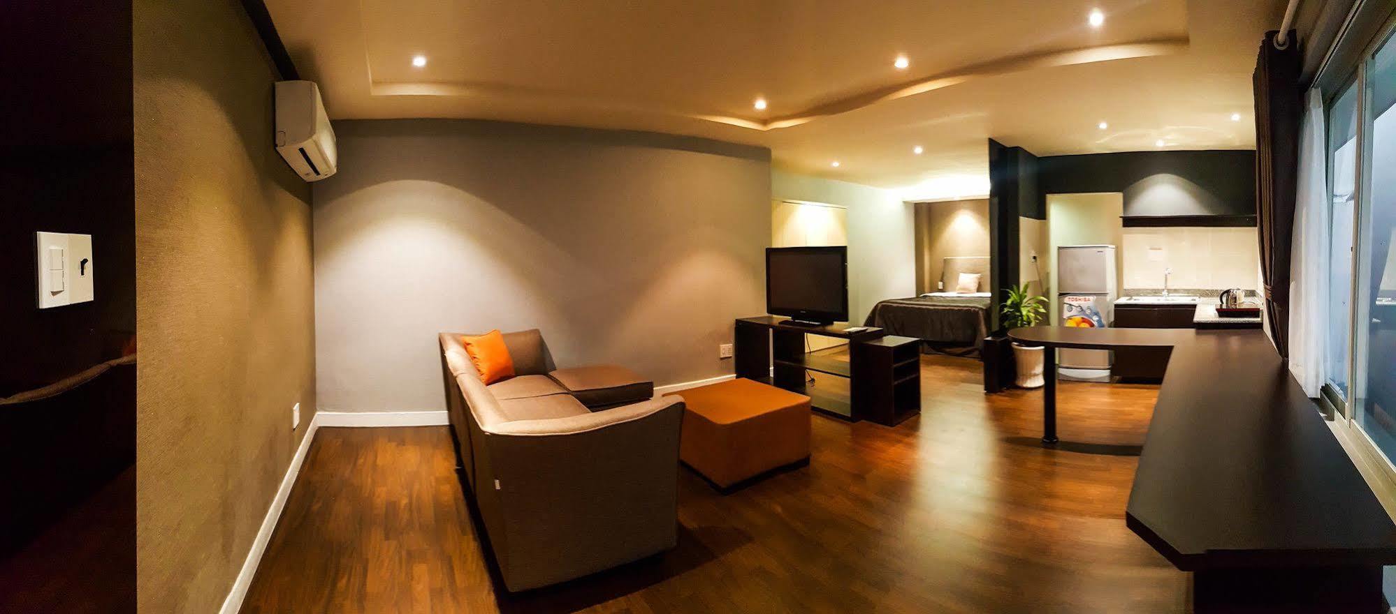 Compass Living Joy Aparthotel โฮจิมินห์ซิตี้ ภายนอก รูปภาพ